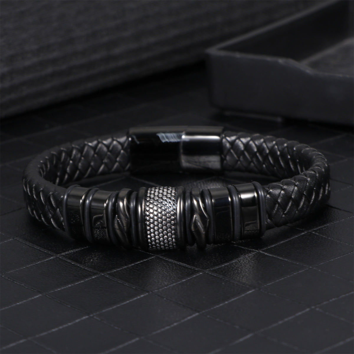 Leather bracelet