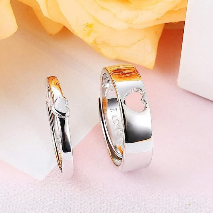 Anillos para parejas chapados en plata