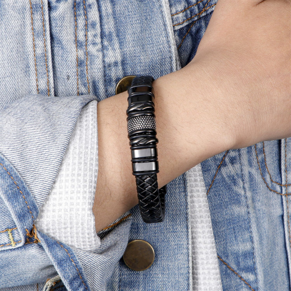 Leather bracelet